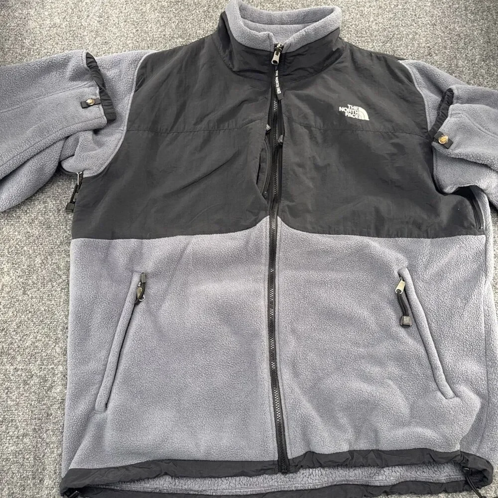 The North Face Men’s XXL Gray Black Full Zip Fleece Jacket Style B8052